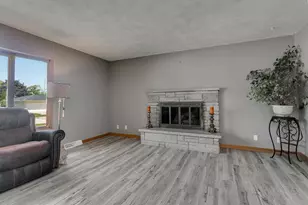 1805 E Marquette St, Appleton, WI 54911 - Photo 15