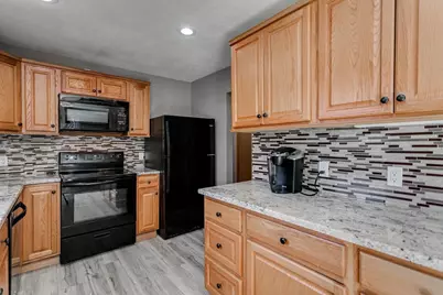 1805 E Marquette Street, Appleton, WI 54911 - Photo 5