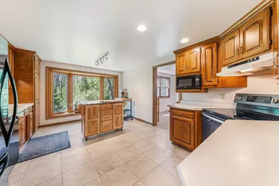 3258 Peterson Road, Green Bay, WI 54311 - Photo 13