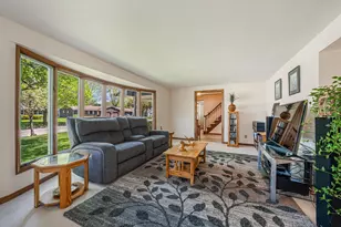 3258 Peterson Rd, Green Bay, WI 54311 - Photo 9