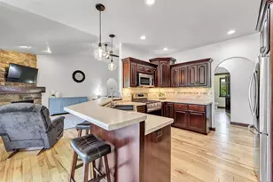 3660 Euro Ln, De Pere, WI 54115 - Photo 9