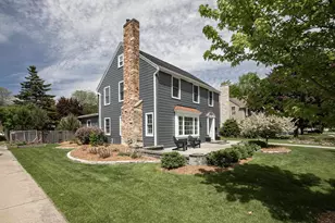 1309 S Alicia Dr, Appleton, WI 54914 - Photo 3