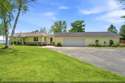 W6093 N Bay Court, Shawano, WI 54166 - Photo 1