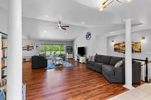 2949 Packerland Dr, Green Bay, WI 54313 - Photo 5