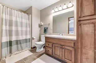 2924 Nandina Way, Green Bay, WI 54313 - Photo 11