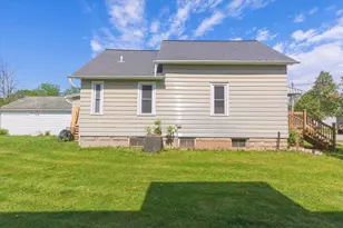1410 Porlier St, Green Bay, WI 54301 - Photo 5