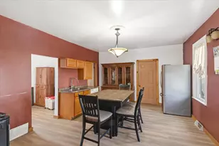 1410 Porlier St, Green Bay, WI 54301 - Photo 13