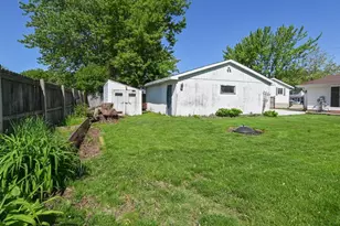 342 W Bell St, Neenah, WI 54956 - Photo 47