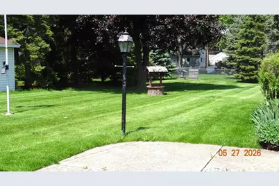1142 Bond Street, Green Bay, WI 54303 - Photo 9