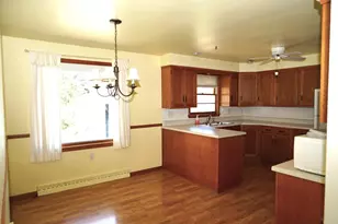 1142 Bond St, Green Bay, WI 54303 - Photo 5