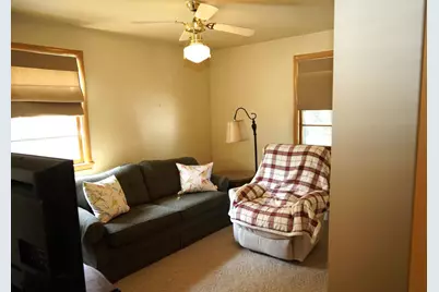 1142 Bond Street, Green Bay, WI 54303 - Photo 11