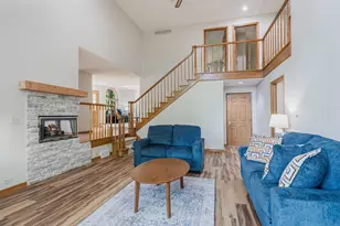 1711 E Robin Way, Appleton, WI 54915 - Photo 5