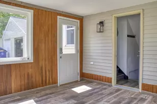 1614 E Mason St, Green Bay, WI 54302 - Photo 9