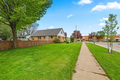 1833 Bond Street, Green Bay, WI 54303 - Photo 49