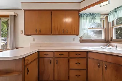 1833 Bond Street, Green Bay, WI 54303 - Photo 15