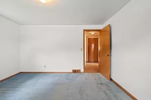 1833 Bond St, Green Bay, WI 54303 - Photo 23