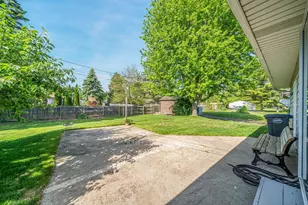 1230 County Rd II, Neenah, WI 54956 - Photo 29