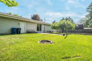 1230 County Rd II, Neenah, WI 54956 - Photo 31