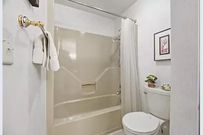847 E Windfield Place, Appleton, WI 54911 - Photo 17