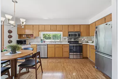 847 E Windfield Place, Appleton, WI 54911 - Photo 7