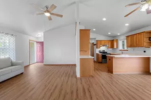 2311 Lawrence Dr, De Pere, WI 54115 - Photo 13