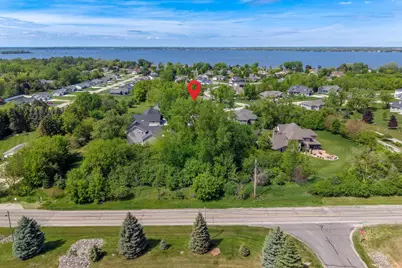 4366 Stonegate Court, Oshkosh, WI 54904 - Photo 9