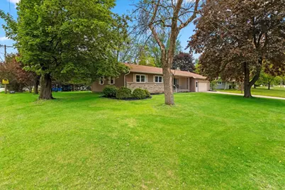 242 N Clinton Avenue, Clintonville, WI 54929 - Photo 51