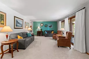 242 N Clinton Ave, Clintonville, WI 54929 - Photo 5
