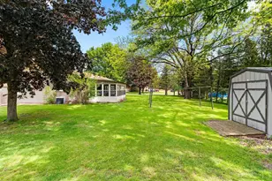 242 N Clinton Ave, Clintonville, WI 54929 - Photo 47