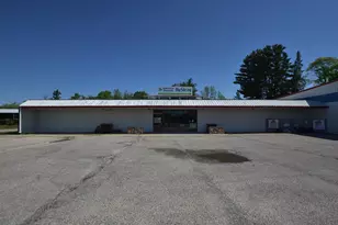 226 W Mt Morris Ave, Wautoma, WI 54982 - Photo 1