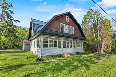10462 E Highway 22, Gillett, WI 54124 - Photo 5