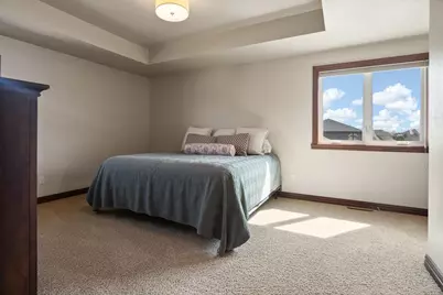 2949 Seafarer Way, Suamico, WI 54173 - Photo 33