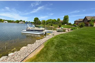 2949 Seafarer Way, Suamico, WI 54173 - Photo 61