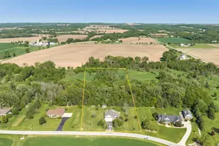 5543 River Oaks Dr, De Pere, WI 54115 - Photo 3