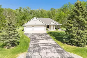 5543 River Oaks Dr, De Pere, WI 54115 - Photo 47
