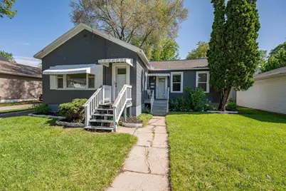 1179 Doty Street, Green Bay, WI 54301 - Photo 9