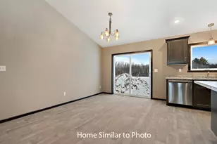 1735 Betty Jean Ln, Green Bay, WI 54313 - Photo 5