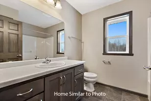 1735 Betty Jean Ln, Green Bay, WI 54313 - Photo 11