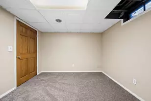 1145 Crestwood Dr, Green Bay, WI 54313 - Photo 27