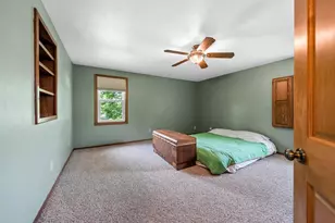 1145 Crestwood Dr, Green Bay, WI 54313 - Photo 17