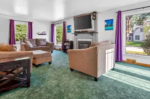 549 N Linwood Ave, Appleton, WI 54914 - Photo 3
