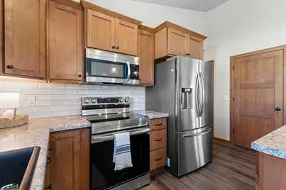 1960 Red Fox Lane, Kaukauna, WI 54130 - Photo 19