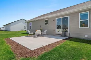 1960 Red Fox Ln, Kaukauna, WI 54130 - Photo 43