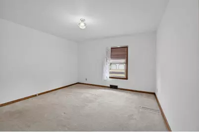 2053 10th Street, Marinette, WI 54143 - Photo 17