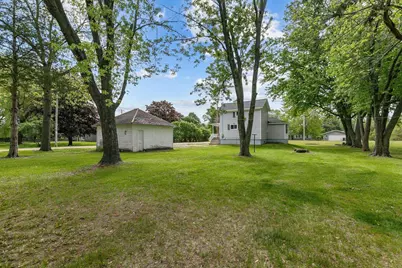 567 Broadway Street, Berlin, WI 54923 - Photo 15