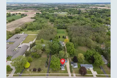 567 Broadway Street, Berlin, WI 54923 - Photo 3