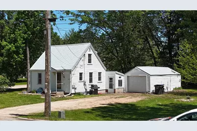 1202 S Andrews Street, Shawano, WI 54166 - Photo 3