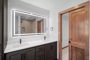 1441 Crossroads Dr, De Pere, WI 54115 - Photo 29