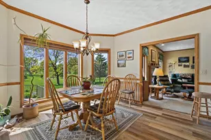 3803 N Cripple Creek Dr, Appleton, WI 54913 - Photo 5