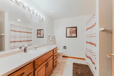2545 Gaslight Court, Oshkosh, WI 54904 - Photo 25